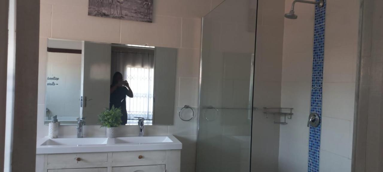 Entire 4 Bedroom House In Midrand, Johannesburg Randjesfontein Exterior photo