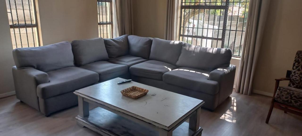 Entire 4 Bedroom House In Midrand, Johannesburg Randjesfontein Exterior photo