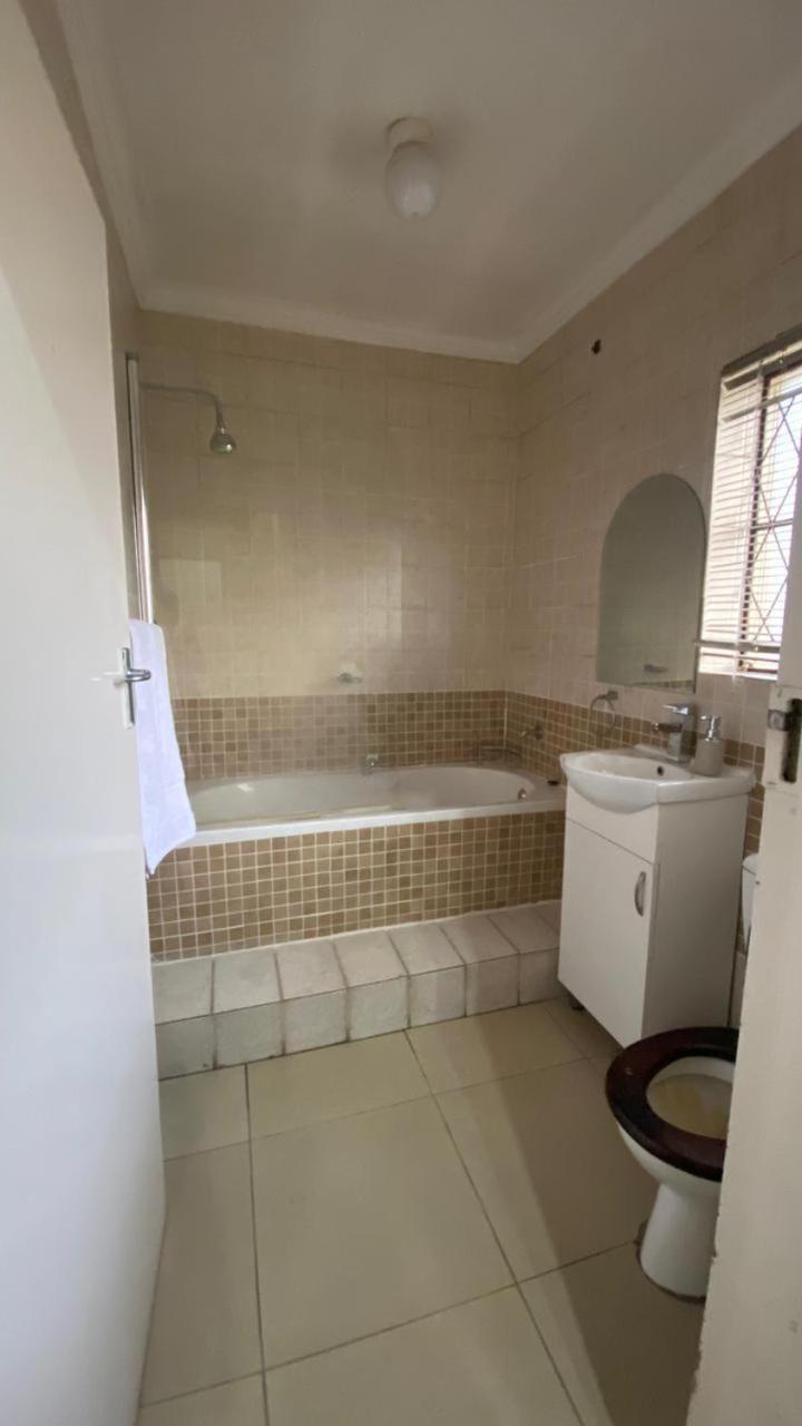 Entire 4 Bedroom House In Midrand, Johannesburg Randjesfontein Exterior photo